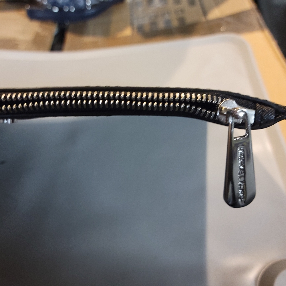 Mk Mirror Pouch - image 4